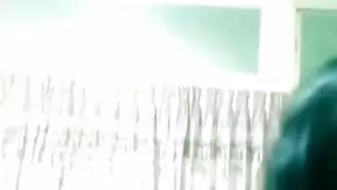 Naked Indian selfie show MMS