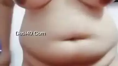 Today Exclusive-horny Desi Girl Record Nude Dance Video For Lover