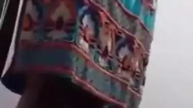 Cute Desi teen puts condom on BF's XXX rod and is ready to ride it