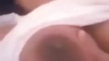 Sri Lanka Aunty Nude Video call (Sinhala)