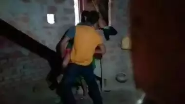 Lustful bhabhi and devar have outdoor XXX sex for amateur MMS video