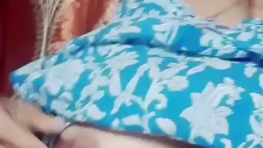 Punjabi newly married girl boobs show viral MMS