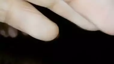 Romantic songs and a deep Indian blowjob from Bhabhi