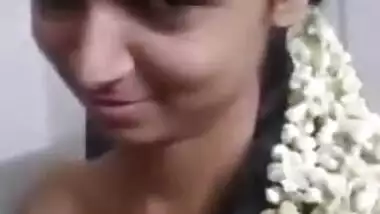 Hot Telugu Girl’s Affair With Neighbor Uncle