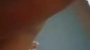 Boy enjoy XXX fun with Desi charmer and leaks MMS video on the web