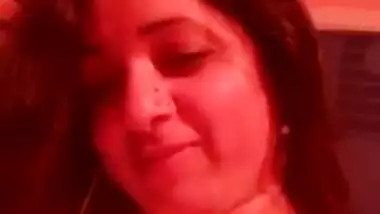 Super Hot Sri Lankan Girl More New Clips Must Watch guys part