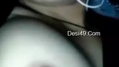 Today Exclusive- Sexy Bihari Girl Showing Her Boobs On Video Call Part 5