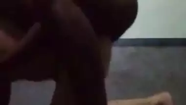 Indian hostel senior girl fucked and cum in mouth video
