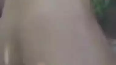 Desi girl is captured on camera with boyfriend's XXX tool in her mouth