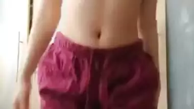 Desi babe says hello to her sex viewers and bares private XXX parts