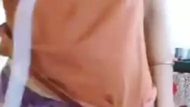 Desi housewife takes clothes off till she is naked in solo XXX video