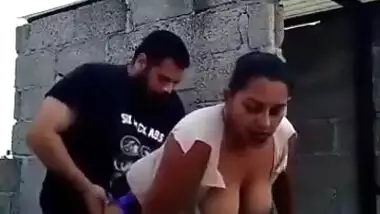Sri Lankan Office Lady Hard Fucked from Behind on a Rooftop (Very Horny)