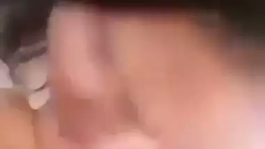 Nepali sex of a lady from Kathmandu sucking a dick