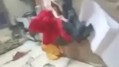 Chubby Desi XXX aunty have sex with worker inside factory MMS