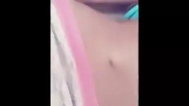 Desi college girl showing boobs