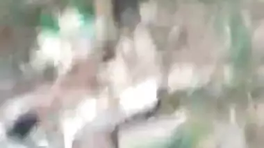 Desi Randi Shouts On Another Boy Recording Her While She Fucking with one in Bushes..