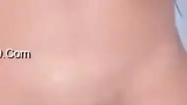 Camera helps Indian whore expose her beautiful XXX body parts worldwide