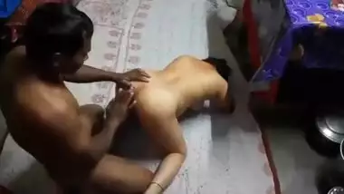 Chubby Indian village wife have XXX hardcore sex on cam MMS