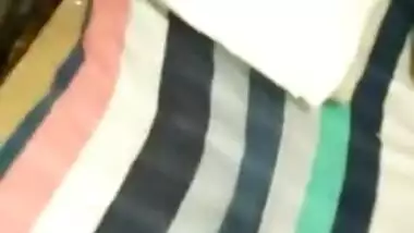 Desi boy lies on his GF and tries to convince her to have XXX sex