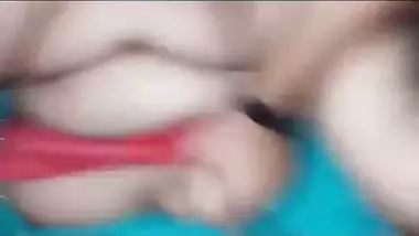 Chubby milf moans loudly during hardcore Punjabi sex