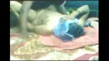 Indian bhabi fucked by neighbor and hide her face during hot session MMS