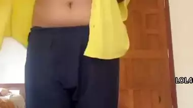 Desi girl first time sex with boyfriend caught on cam