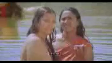 Dasi Village Sax In Junjle hindi porn videos at Pakistanisexporn.com