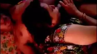 Japnese Xxx Movie 3gp hindi porn videos at Pakistanisexporn.com