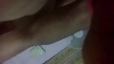 Agra mai virgin girl ke chut ki seal phatne ki desi blue film