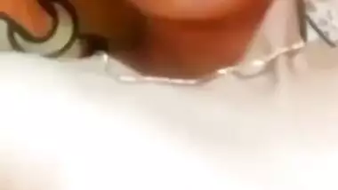 Today Exclusive- Sexy Desi Girl Showing Her Boobs And Pussy On Video Call Part 4