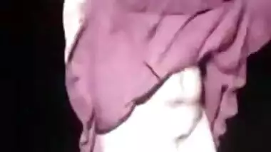 Hot Slut Strippng & Dancing On Stage to Entertain the crowd