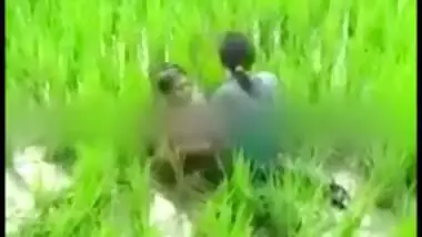 Lovers caught fooling around outdoor by river in hot Desi mms clip