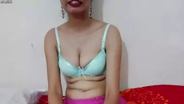 Desi stepmom convinced by horny stepson for hard fuck Desi hot sexy stepmom