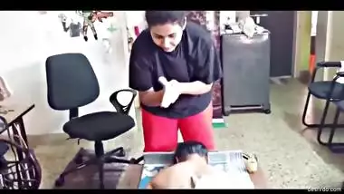 Super sexy secretly massage video captured at OOTY resort oil Spa short clip