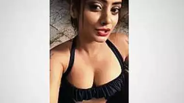 380px x 214px - Twinkle Kapoor Bikini desi porn