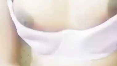 Chamet girl shy naked boobs and pussy showing for money