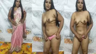 Xxxvcc - Super Chubby Bhabhi Striptease Boobs Show desi porn