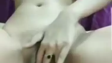 Indian hawt nude MMS movie scene of a hot legal age teenager cutie