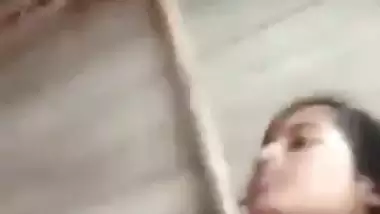 Cute dehati college girl ki stripping and fingering MMS