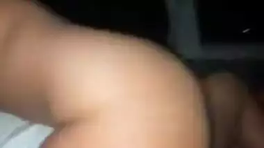 Me deja el bus en el pueblo y turista me invita a acampar, la pasamos muy rico