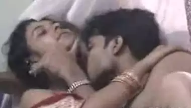 Saadi Knew Dulhan Ki Chudai Sex - Ek Raat Ki Dulhan 3 Movies desi porn