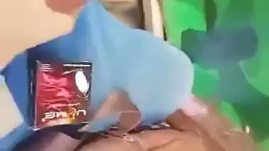 Pakistani porn of a hijabi girl sucking a dick in a bus