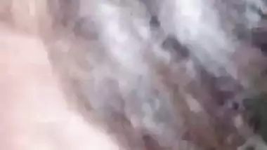 Paki bhabhi nervous blowjob to lover big dick viral MMS