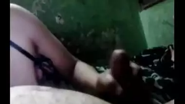 Hot Mumbai bhabhi gives passionate blowjob to hubby