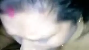 Desi cock lover has mouth humped by XXX devar who makes an MMS video