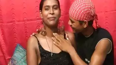 Vikki Fucking Hot Gorgeus Indian Naina.