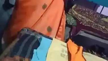 Desi Saree Bhabhi Changing
