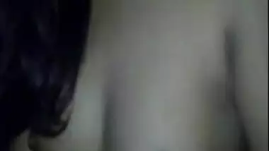 Akhi has lovely boobs