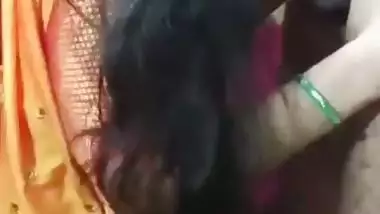 Madurai lady gives a Tamil blowjob to her brother in law