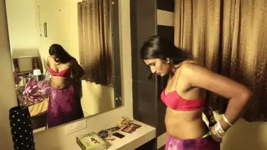 Desi Porn Actress And Boyfriend Film A New Xxx Video To Show People desi  porn